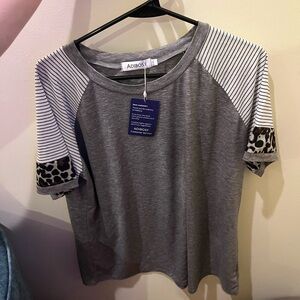 Striped and cheetah shirt! ❤️